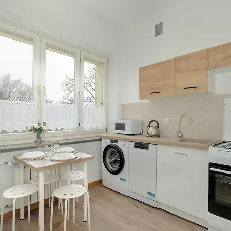 Apartamento In The Centre Of With Balcony By Renters Poznan
